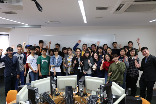 タイの高校生がECCコンピュータ専門学校を訪問